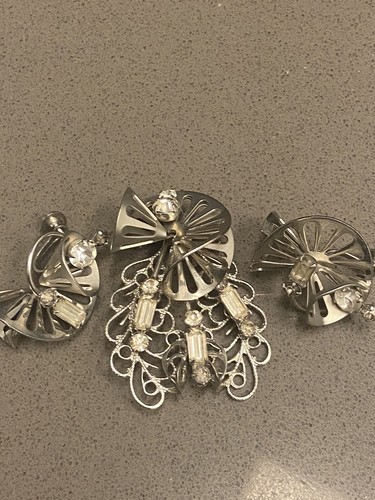 Art nouveau spilla pin - pin, e