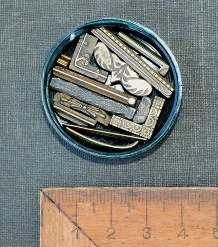Lotto ornamenti ottone - lotto,