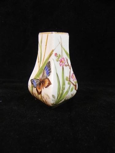 Petit vase artnouveau decor